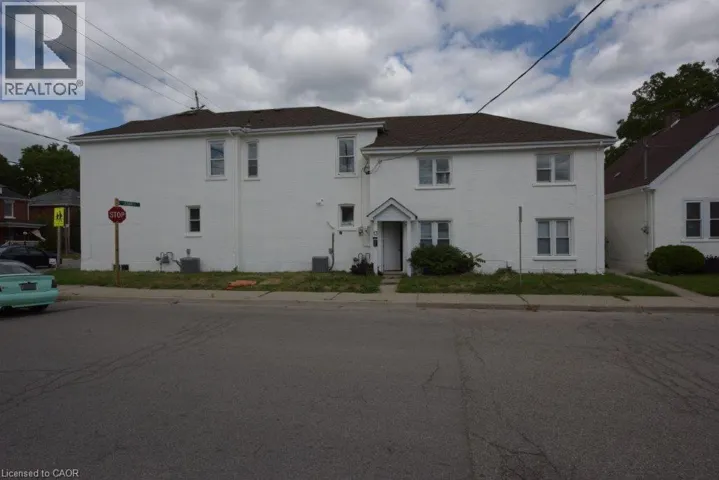 79-71 CEDAR Street, Cambridge, Ontario N1S1V5