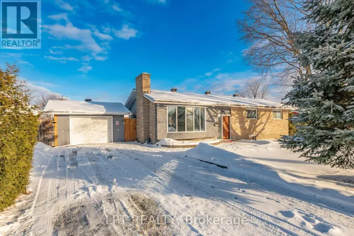 37 LARGO CRESCENT E, Ottawa, Ontario K2G3C9