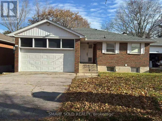 81 MAXOME AVENUE, Toronto (Newtonbrook East), Ontario M2M3K2