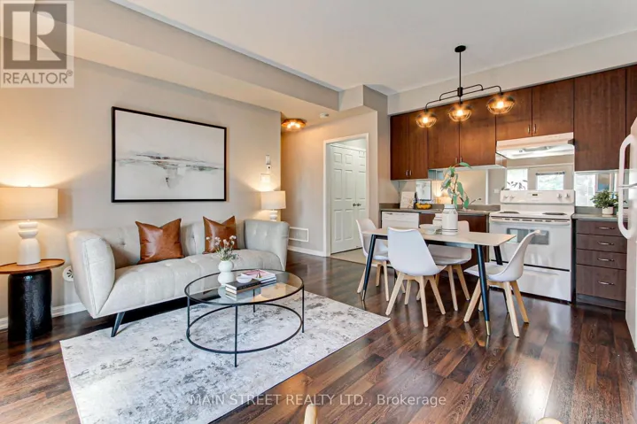 15949 BAYVIEW AVENUE, Aurora, Ontario L4G0S3