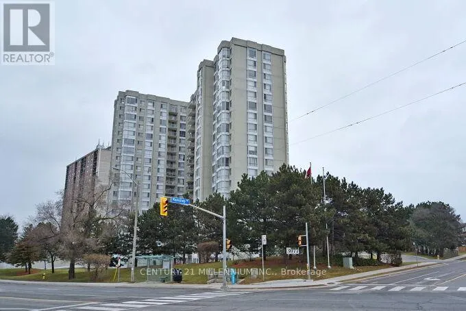 304 - 3077 WESTON ROAD, Toronto (Humberlea-Pelmo Park), Ontario M9M3A1