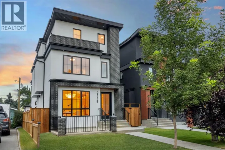 2118 Victoria Crescent NW, Calgary, Alberta T2M4E3