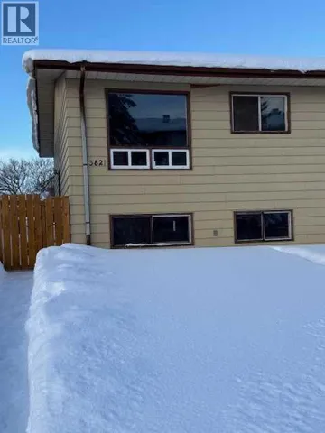 3821 55 Avenue, Whitecourt, Alberta T7S1c7