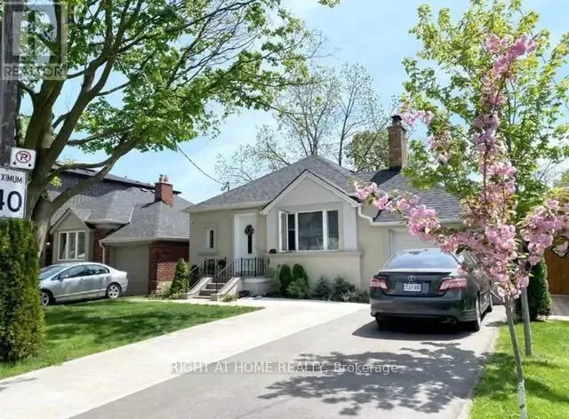 LOWER - 133 MEADOWVALE DRIVE, Toronto (Stonegate-Queensway), Ontario M8Z3K2