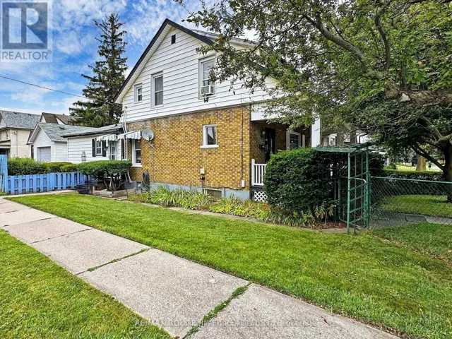 330 ADELAIDE AVENUE E, Oshawa (O'Neill), Ontario L1G2A1