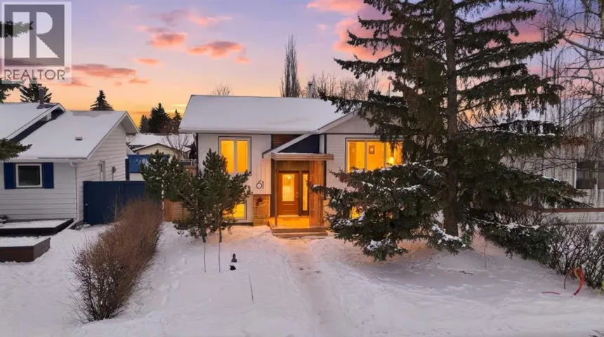 61 Cole Street, Red Deer, Alberta T4P2E5