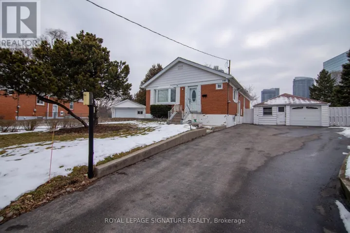 BSMT - 116 EARLTON ROAD, Toronto (Tam O'Shanter-Sullivan), Ontario M1T2R6