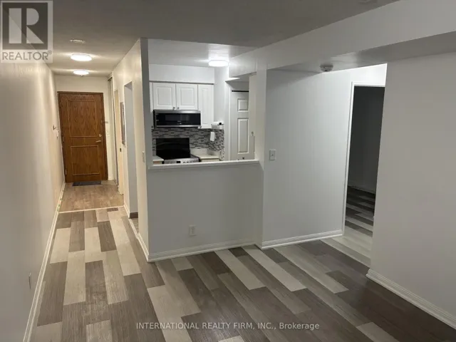 1912 - 8 LEE CENTRE DRIVE, Toronto (Woburn), Ontario M1H3H8