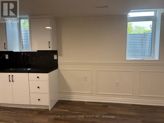 968 SUMMERBREEZE COURT, Mississauga (East Credit), Ontario L5V1E1