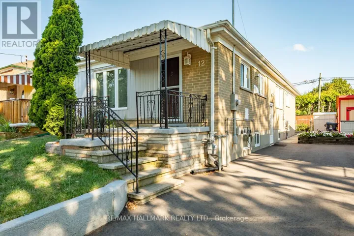 12 TRINNELL BOULEVARD, Toronto (Clairlea-Birchmount), Ontario M1L1S7