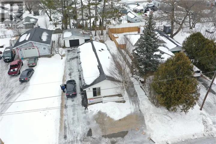 282 Adelaide, Espanola, Ontario P5E1H3