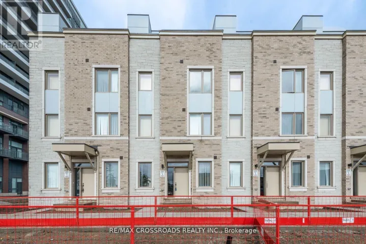 TH02 - 75 MABLE SMITH WAY, Vaughan (Vaughan Corporate Centre), Ontario L4K0N6
