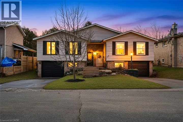 5 EQUESTRIAN Court, Brantford, Ontario N3P1H1