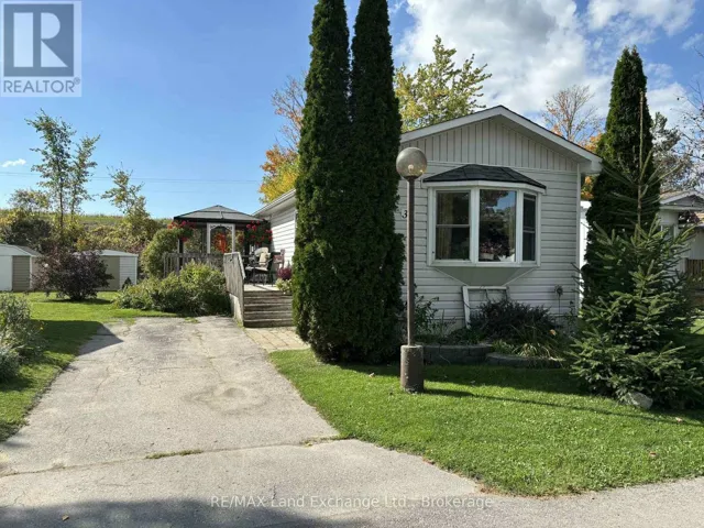 35 BRIARWOOD CRESCENT, North Huron (Wingham), Ontario N0G2W0