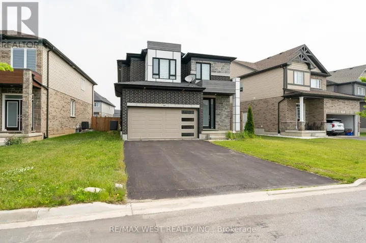 301 FREURE DRIVE, Cambridge, Ontario N1S0B5