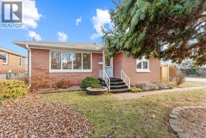 2496 MELDRUM, Windsor, Ontario N8W4E8