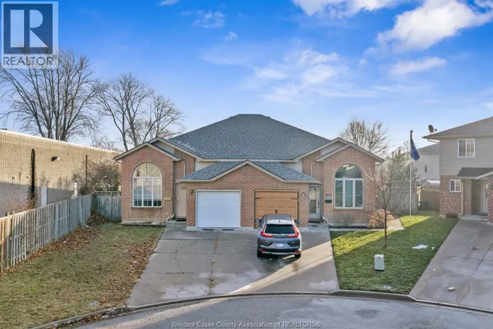 9759 MELVILLE DRIVE, Windsor, Ontario N8R1B4