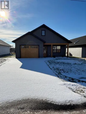 32 Reddin Heights, Stratford, Prince Edward Island C1B1Z4