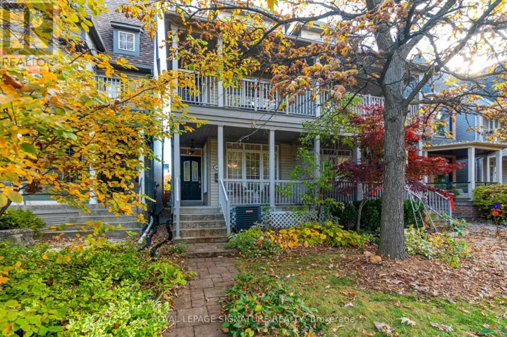 89 WINNERS CIRCLE, Toronto (The Beaches), Ontario M4L3Y7