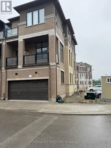 2 KAHSHE LANE, Richmond Hill, Ontario L4S1N4