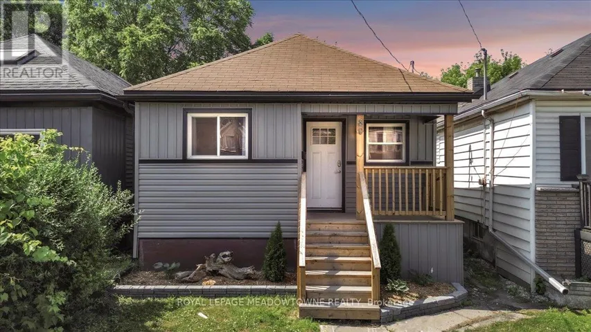 80 MCANULTY BOULEVARD, Hamilton (Crown Point), Ontario L8H3H1