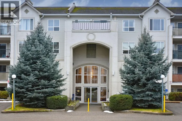 650 3 Street SW Unit# 305, Salmon Arm, British Columbia V1E1P6