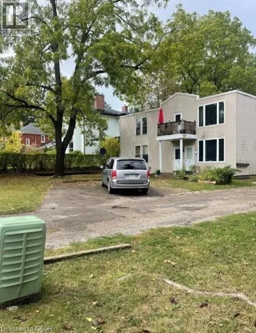 74 WILLIAM Street W, Waterloo, Ontario N2L1J7
