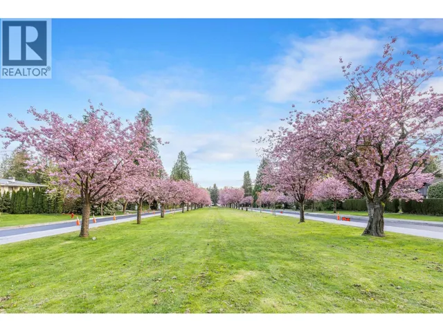 651 KENWOOD ROAD, West Vancouver, British Columbia V7S1S7