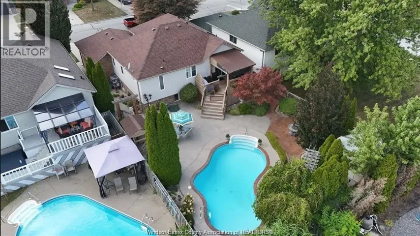 710 REVLAND DRIVE, Tecumseh, Ontario N8N5B1