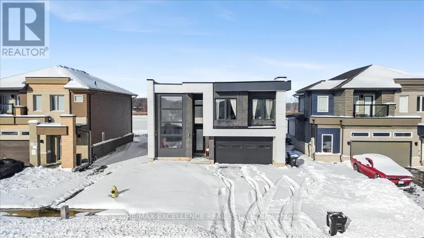 3717 QUAYSIDE DRIVE, Severn (West Shore), Ontario L3V8M9