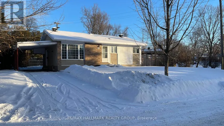 2197 URBANDALE DRIVE, Ottawa, Ontario K1G3G2