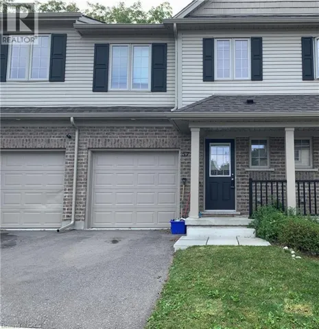 50 PINNACLE Drive Unit# 57, Kitchener, Ontario N2P0H8