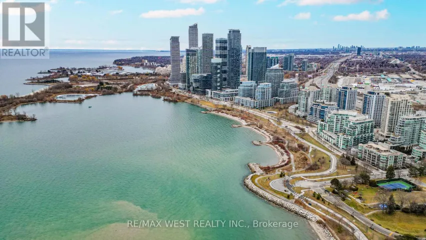 319 - 5 MARINE PARADE DRIVE, Toronto (Mimico), Ontario M8V4B4