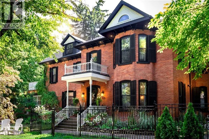 123 MAIN Street W, Grimsby, Ontario L3M1R9