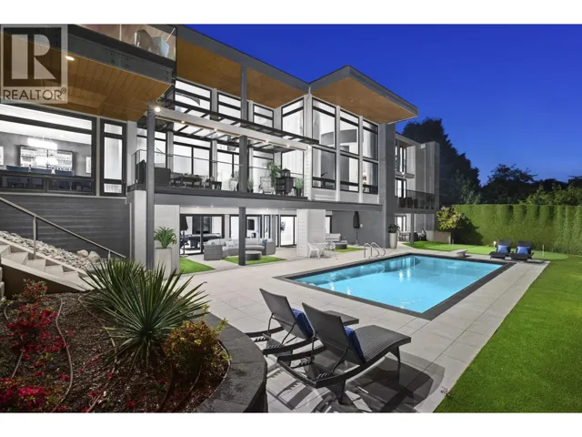 1130 EYREMOUNT DRIVE, West Vancouver, British Columbia V7S2C5
