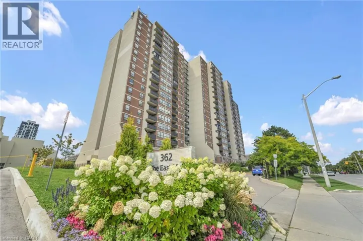 362 THE EAST MALL Unit# 806, Etobicoke, Ontario M9B6C4