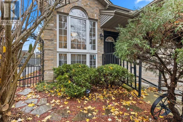 408 BROOKHAVEN PLACE, London East (East A), Ontario N5Y5N5