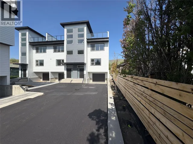 5661 Okanagan Landing Road Unit# 7 Lot# SL3, Vernon, British Columbia V1T7A6