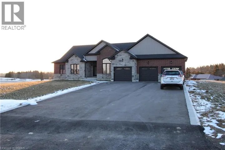 25 BOWEN Place, Oakland, Ontario N0E1L0