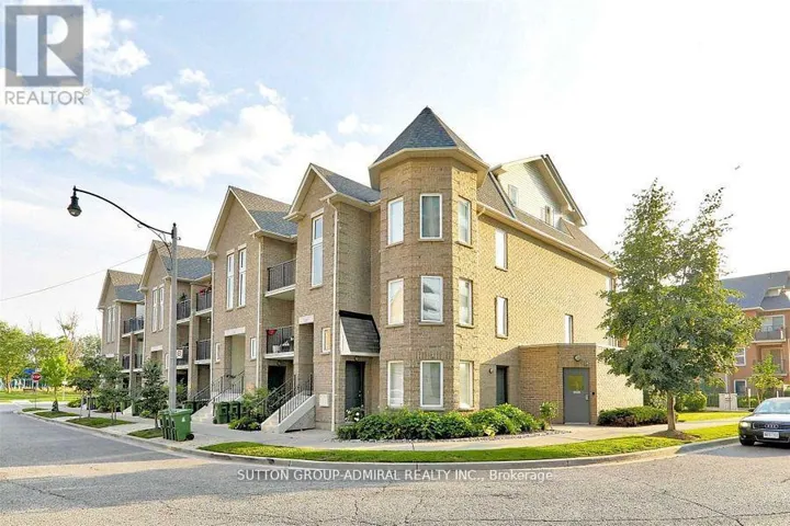 301 - 12 BRIAN PECK CRESCENT, Toronto (Leaside), Ontario M4G4K4