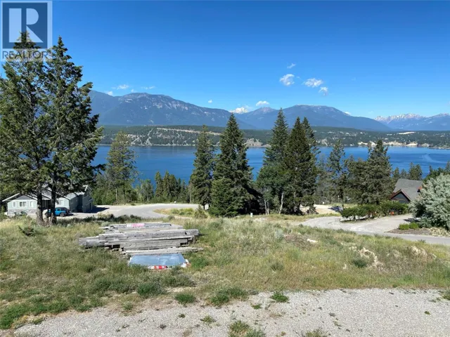 1 Stoddard Estates Drive, Windermere, British Columbia V0K1B0