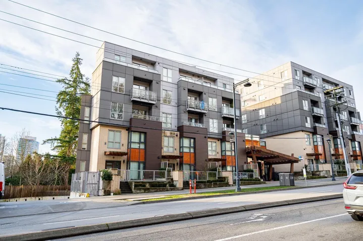 107 9689 140 STREET, Surrey, British Columbia V3T0P3