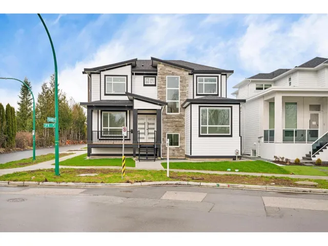 19351 71 AVENUE, Surrey, British Columbia V4N1N2