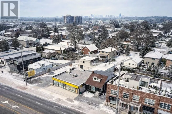 881 LAKESHORE ROAD E, Mississauga (Lakeview), Ontario L5E1E2