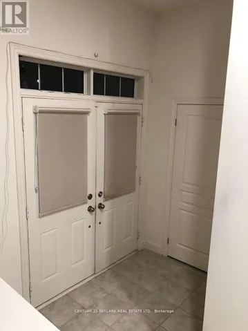 4 PRIMO ROAD, Brampton (Northwest Brampton), Ontario L7A0G1