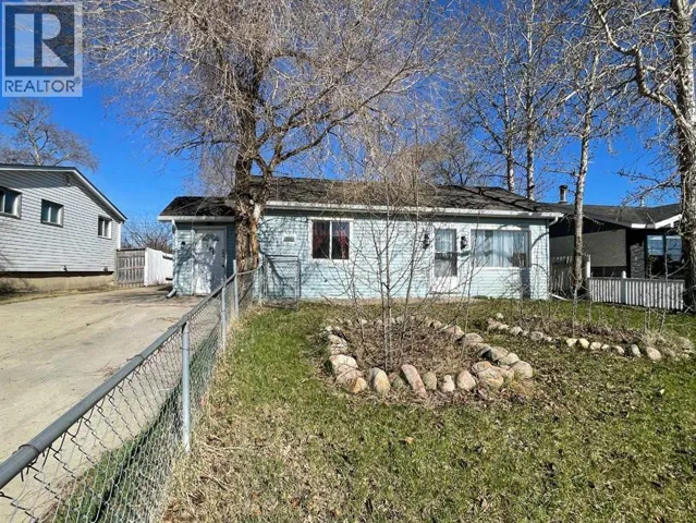 10104, 99 Street, High Level, Alberta T0H1Z0
