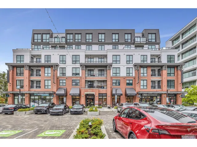 605 20019 83A AVENUE, Surrey, British Columbia V2Y5K6