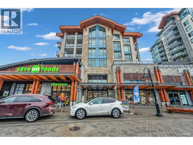 607 2780 VALLEY CENTRE AVENUE, North Vancouver, British Columbia V7J0C4