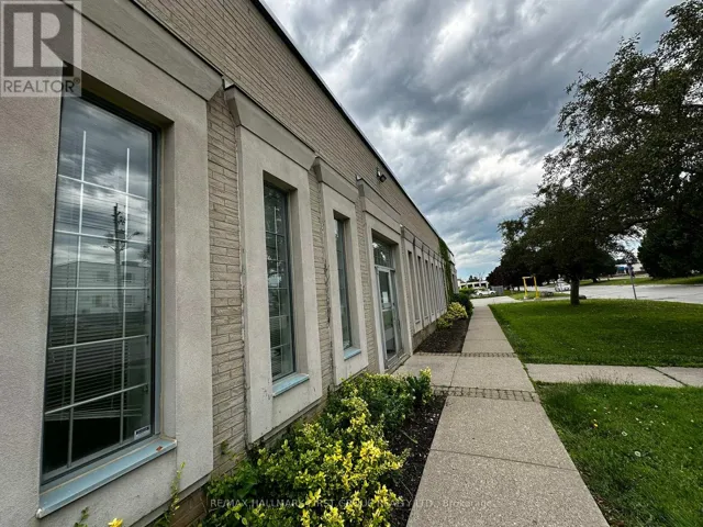 5 - 126 COMMERCIAL AVENUE, Ajax (South West), Ontario L1S2H5