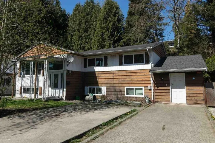 32915 3RD AVENUE, Mission, British Columbia V2V1N2